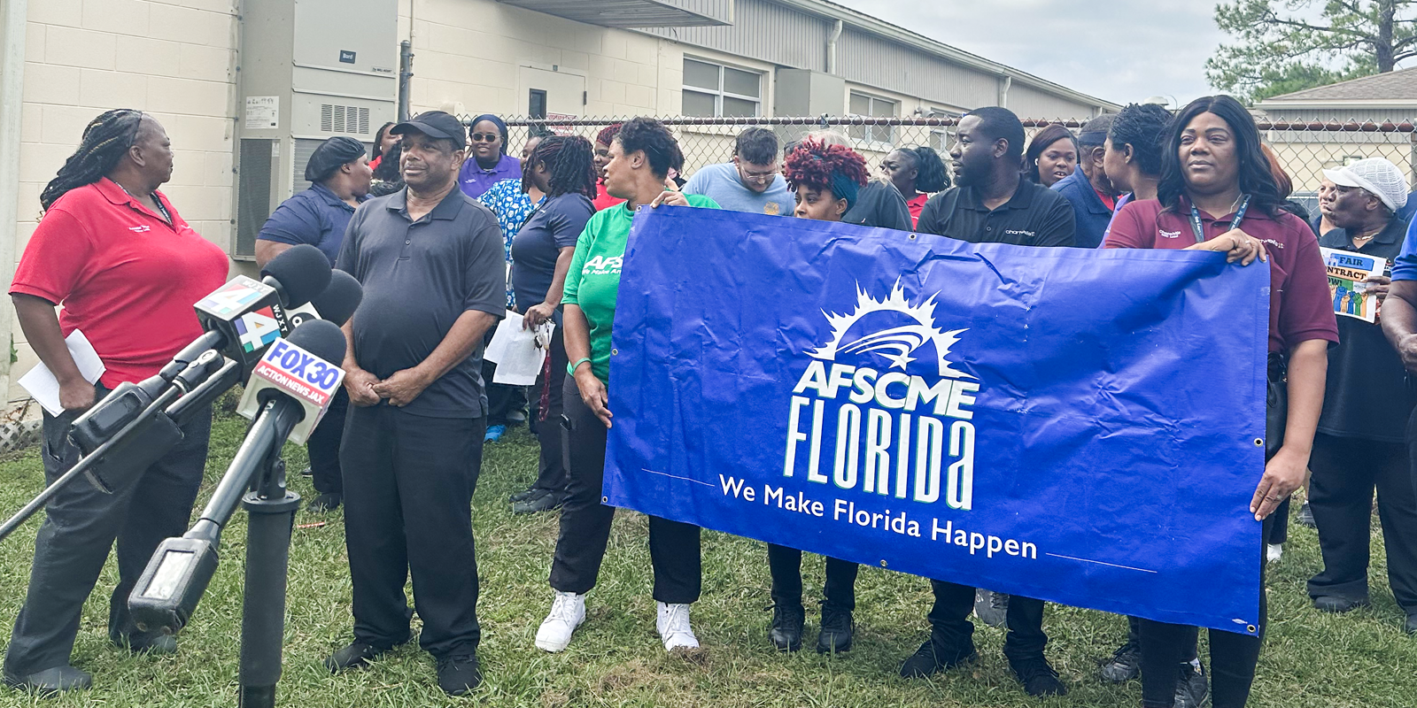 In Florida, Duval County food service workers speak up for fair wages — and win 