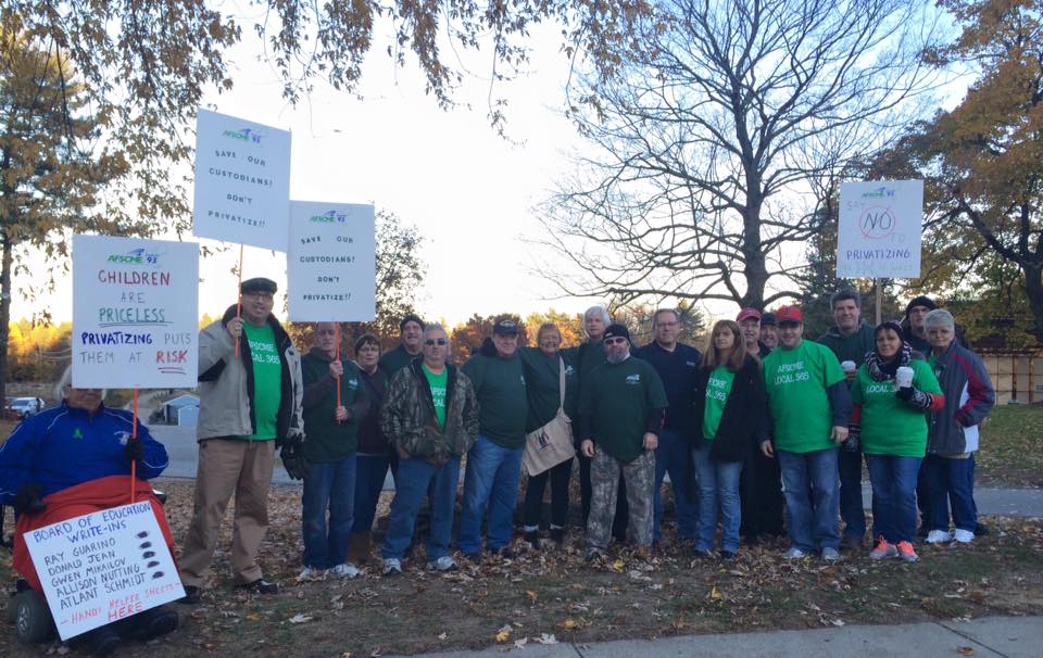 In Nashua, New Hampshire, School Workers Win Fight Against Privatization
