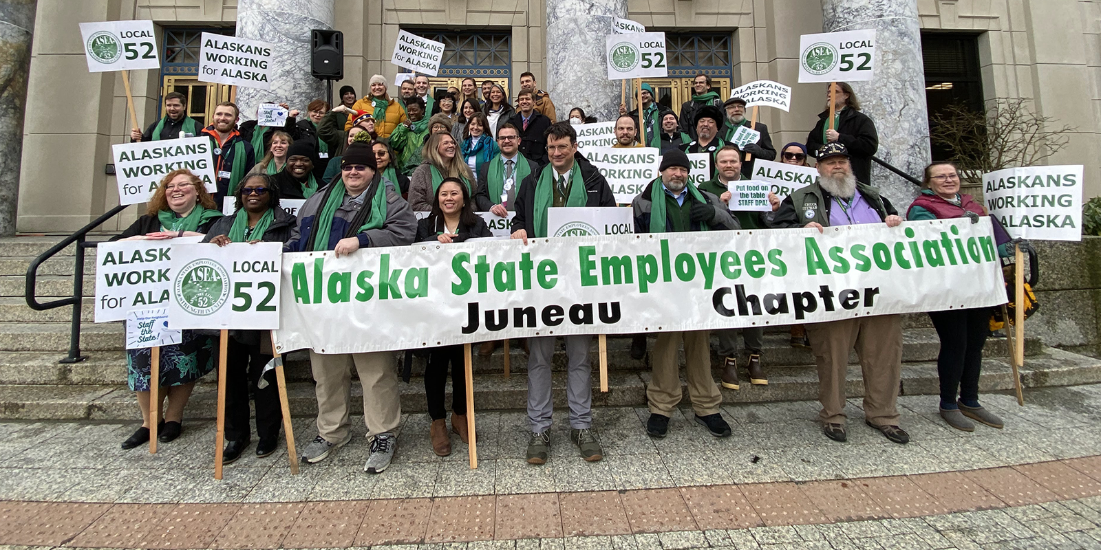Miembros de Alaska exigen fin a la crisis de falta de personal estatal